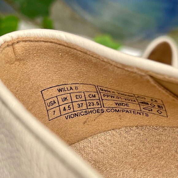 Vionic Willa II Loafer in Cream Size 7 - Picture 12 of 13